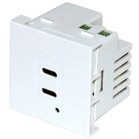   Type-C  5V/4.2A, 4545